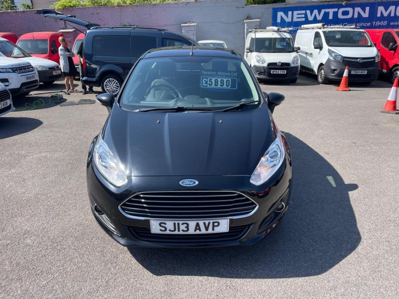 FORD FIESTA