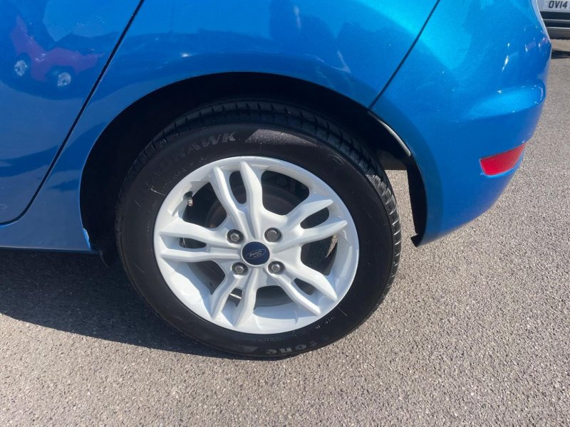 FORD FIESTA