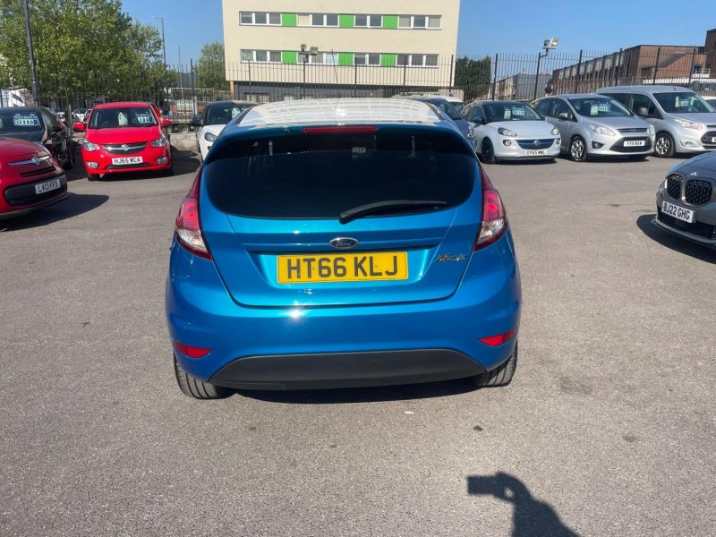 FORD FIESTA