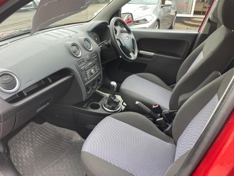 FORD FUSION