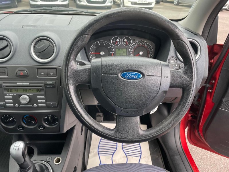 FORD FUSION