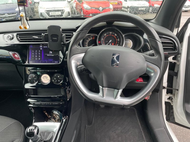 DS AUTOMOBILES DS 3