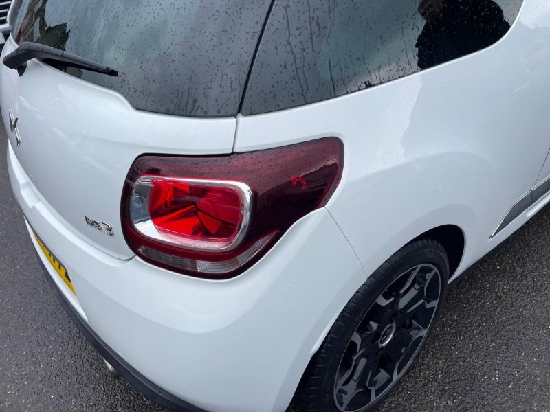DS AUTOMOBILES DS 3