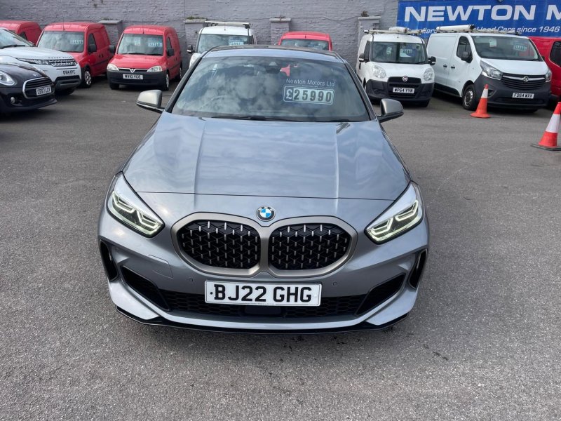 BMW 1 SERIES