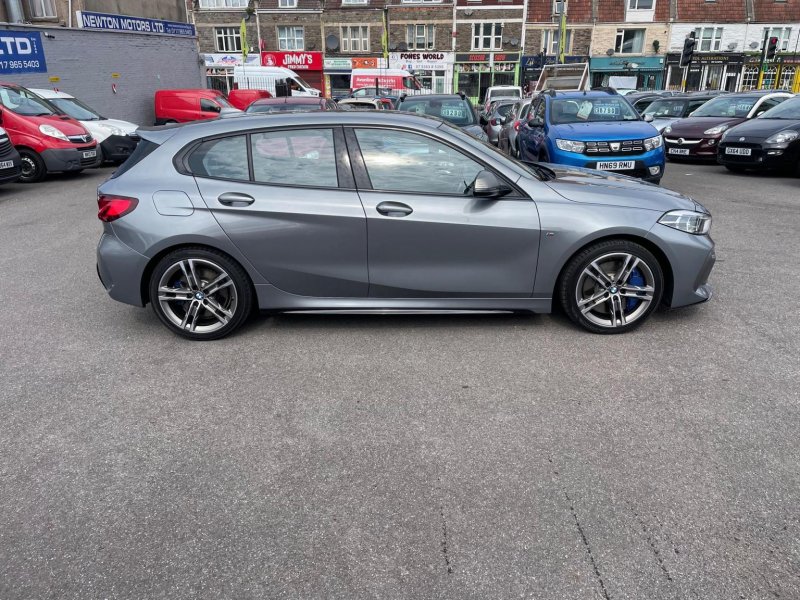 BMW 1 SERIES