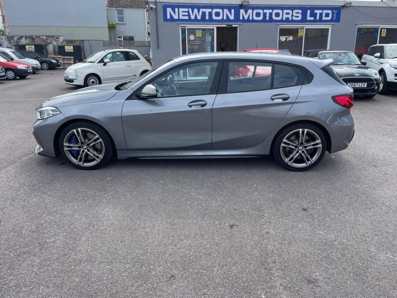 BMW 1 SERIES