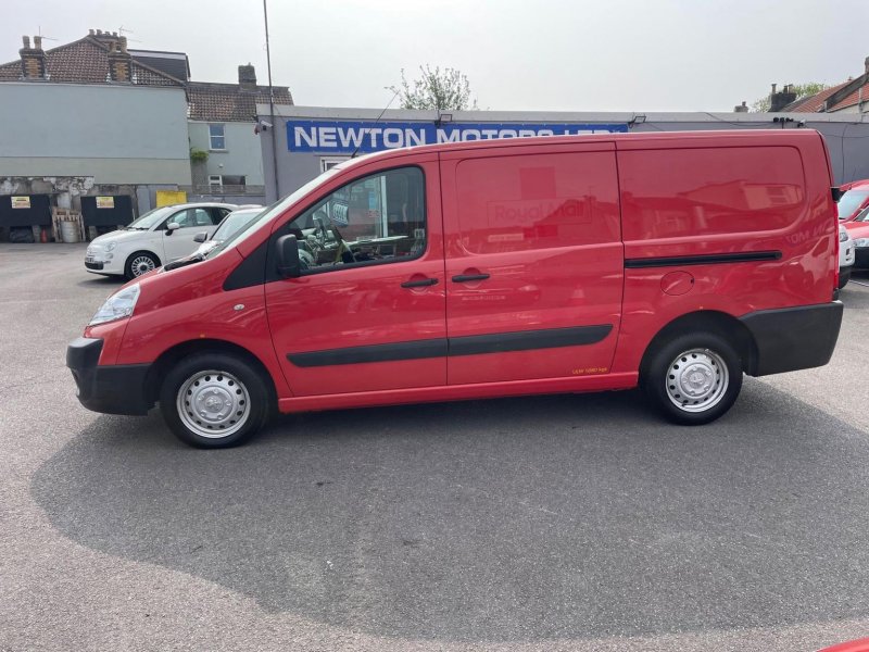 PEUGEOT EXPERT