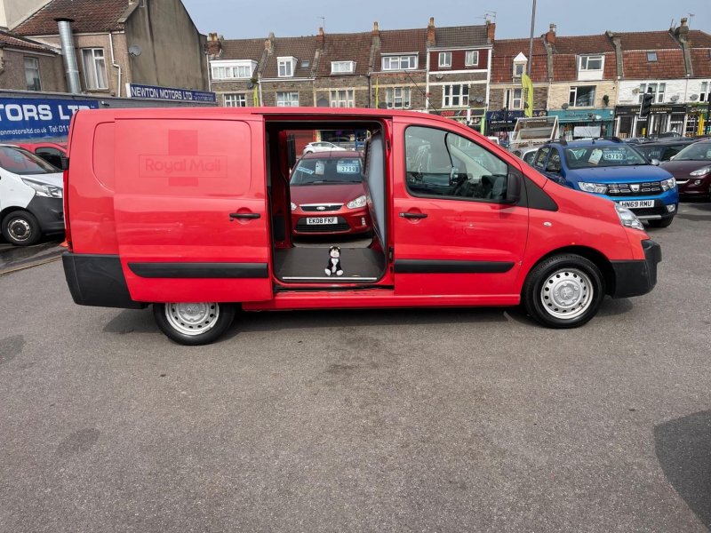 PEUGEOT EXPERT