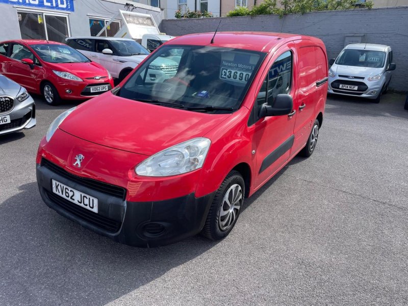 PEUGEOT PARTNER