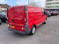 VAUXHALL VIVARO