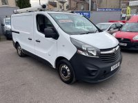 VAUXHALL VIVARO