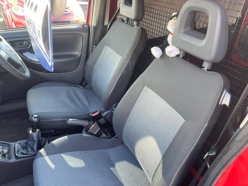 VAUXHALL COMBO