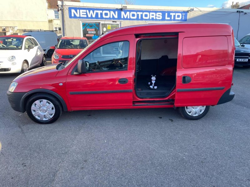 VAUXHALL COMBO