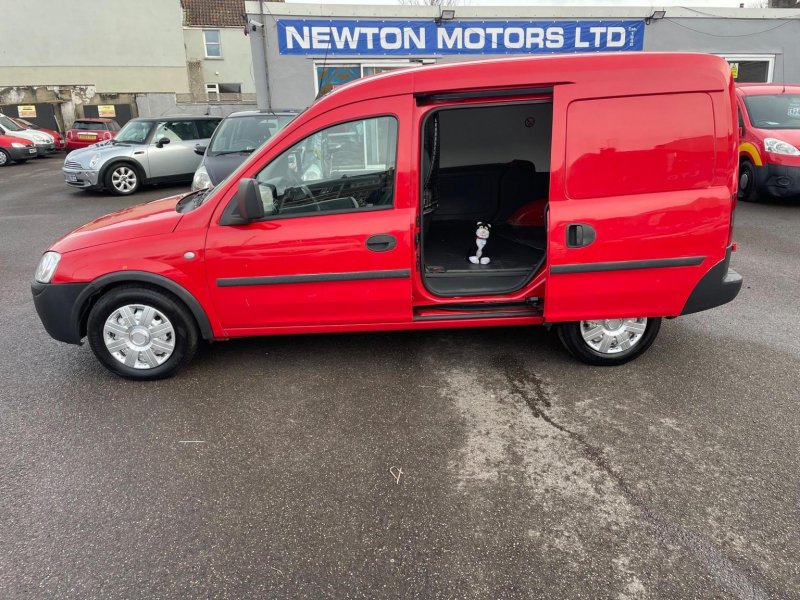 VAUXHALL COMBO