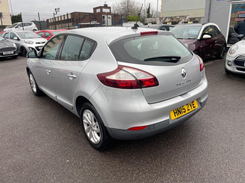 RENAULT MEGANE