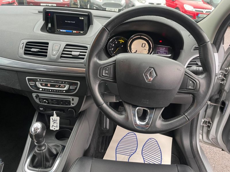 RENAULT MEGANE