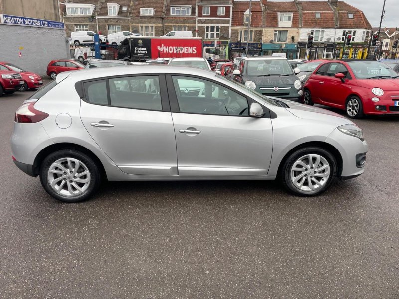 RENAULT MEGANE