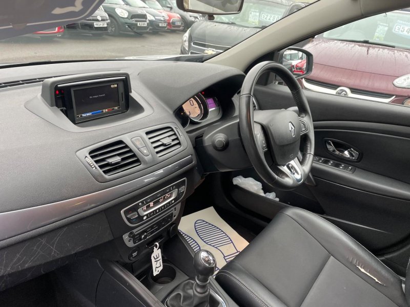 RENAULT MEGANE
