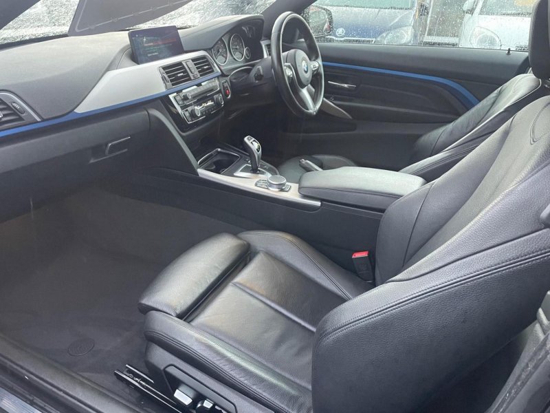 BMW 4 SERIES