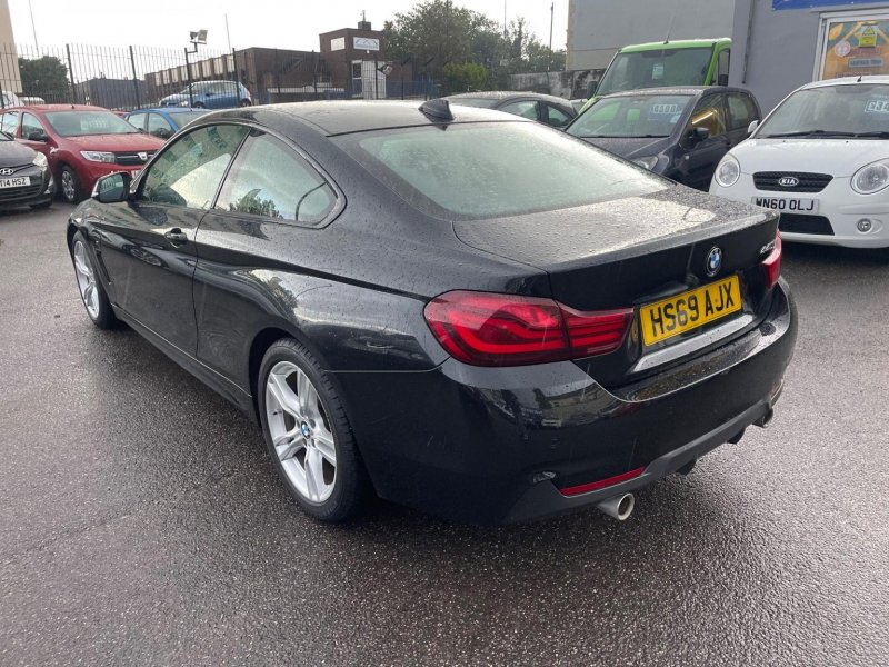 BMW 4 SERIES