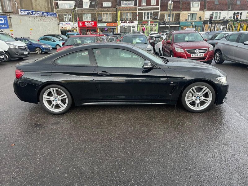 BMW 4 SERIES