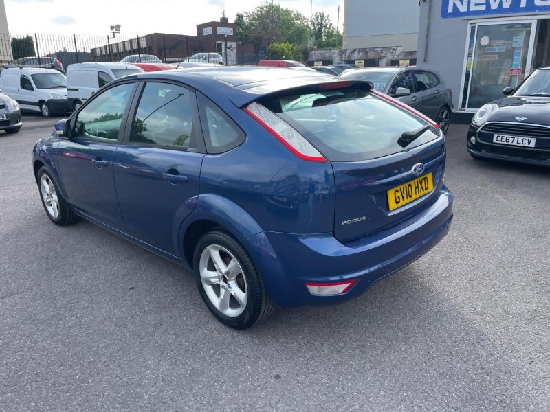 FORD FOCUS