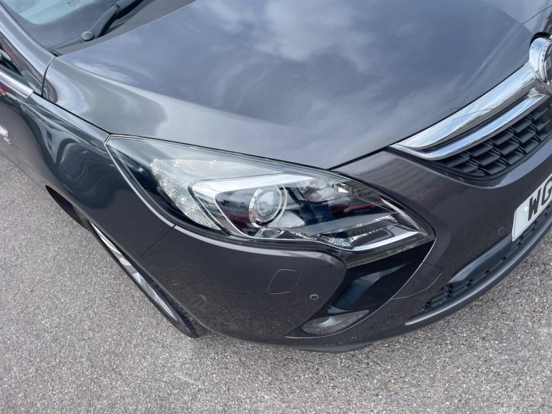 VAUXHALL ZAFIRA TOURER