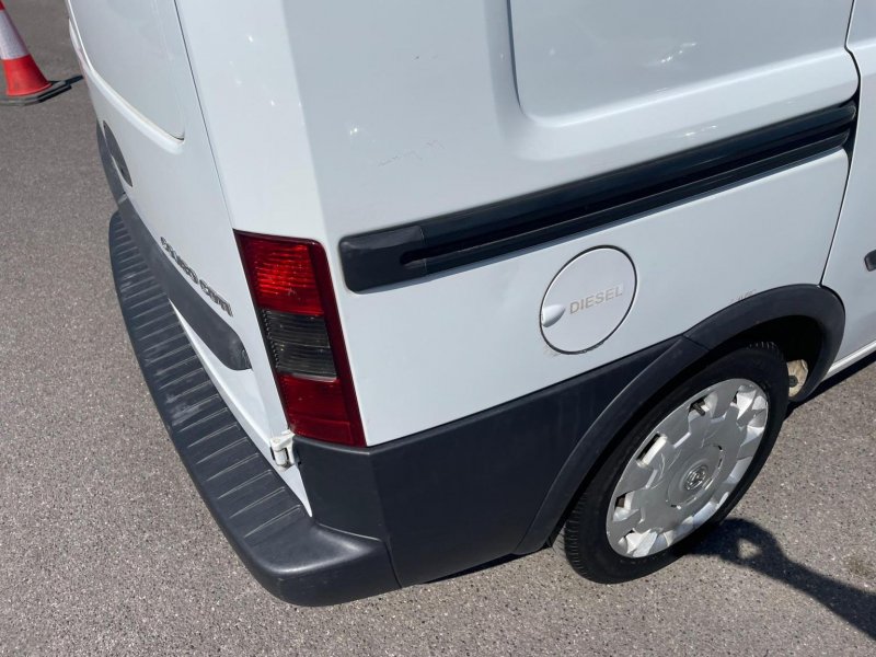 VAUXHALL COMBO