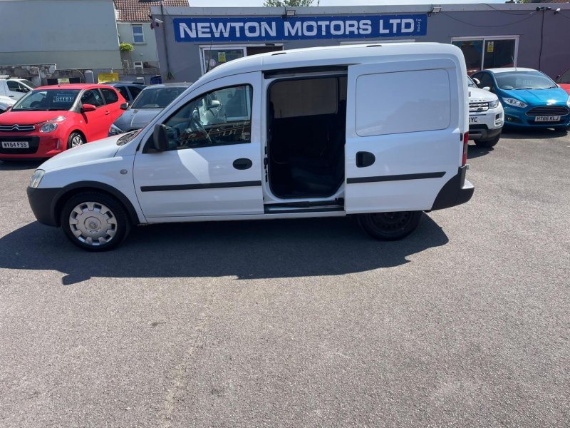 VAUXHALL COMBO
