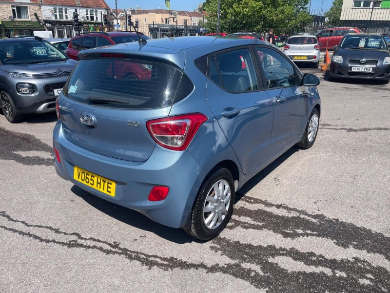 HYUNDAI I10