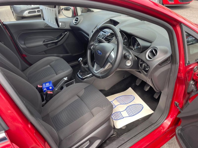 FORD FIESTA