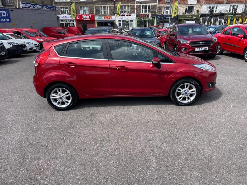 FORD FIESTA