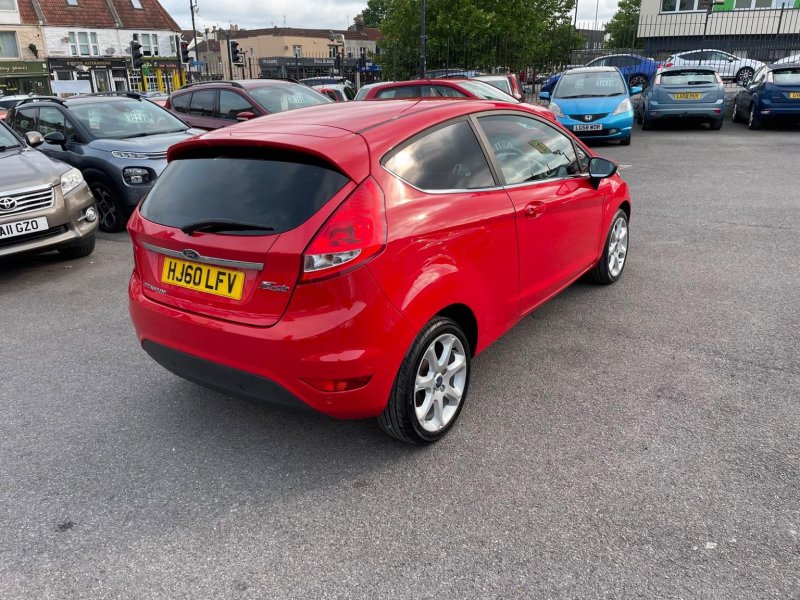 FORD FIESTA