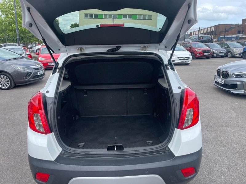 VAUXHALL MOKKA