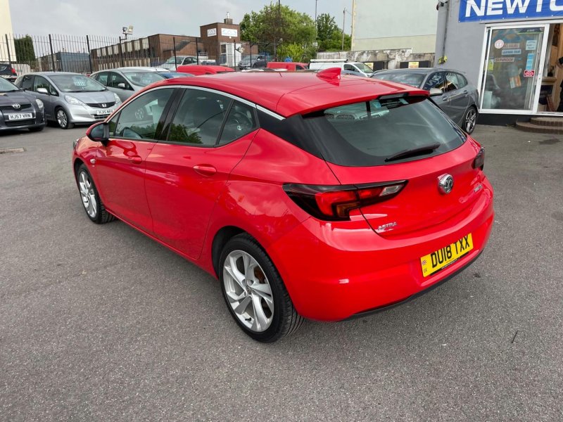 VAUXHALL ASTRA