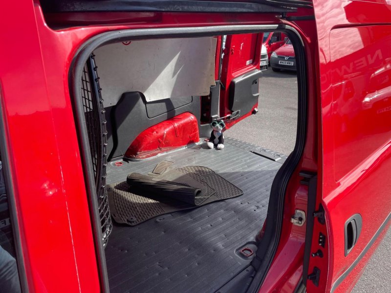 VAUXHALL COMBO