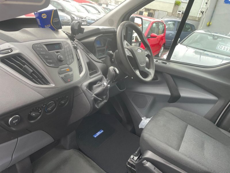 FORD TRANSIT CUSTOM