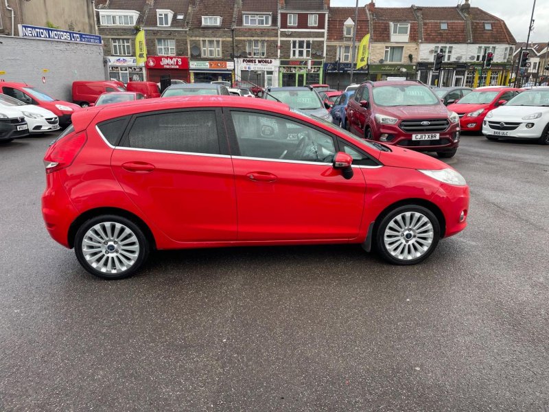 FORD FIESTA