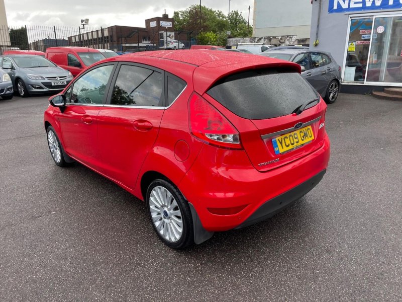 FORD FIESTA