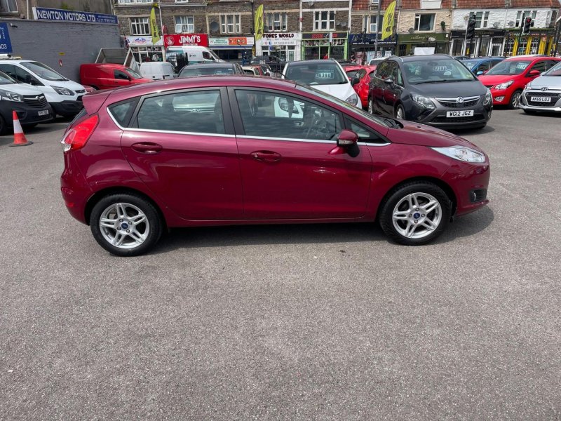 FORD FIESTA