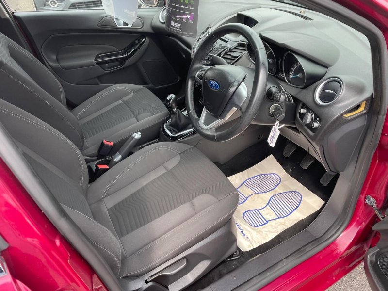 FORD FIESTA