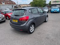 KIA VENGA