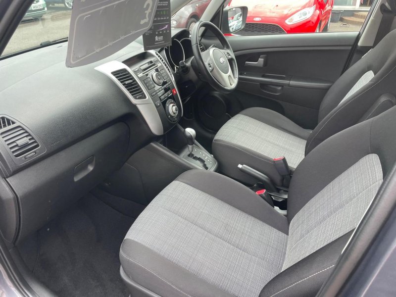 KIA VENGA