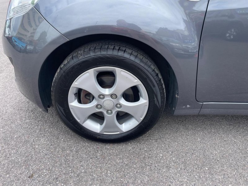 KIA VENGA