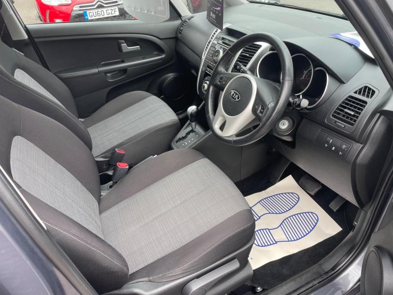 KIA VENGA