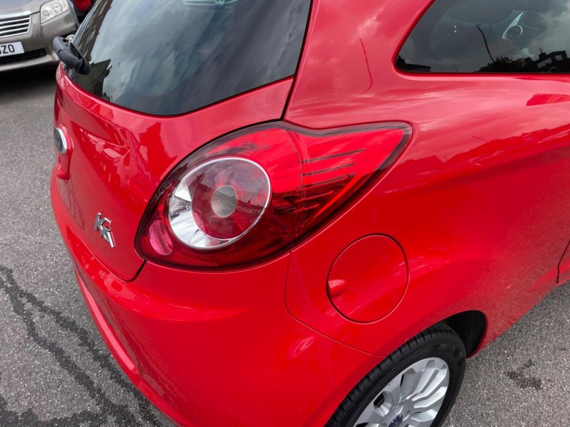 FORD KA