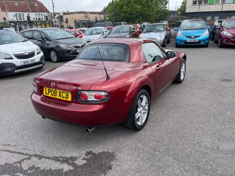MAZDA MX-5