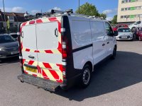 VAUXHALL VIVARO