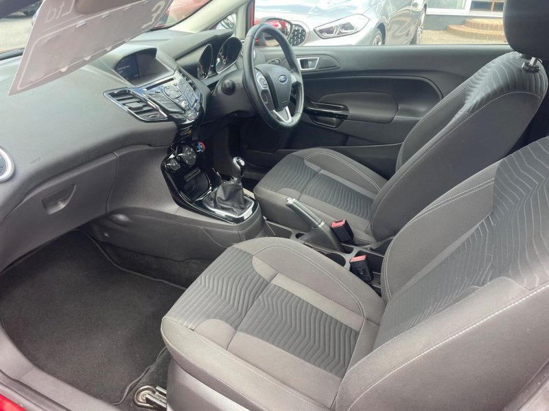 FORD FIESTA