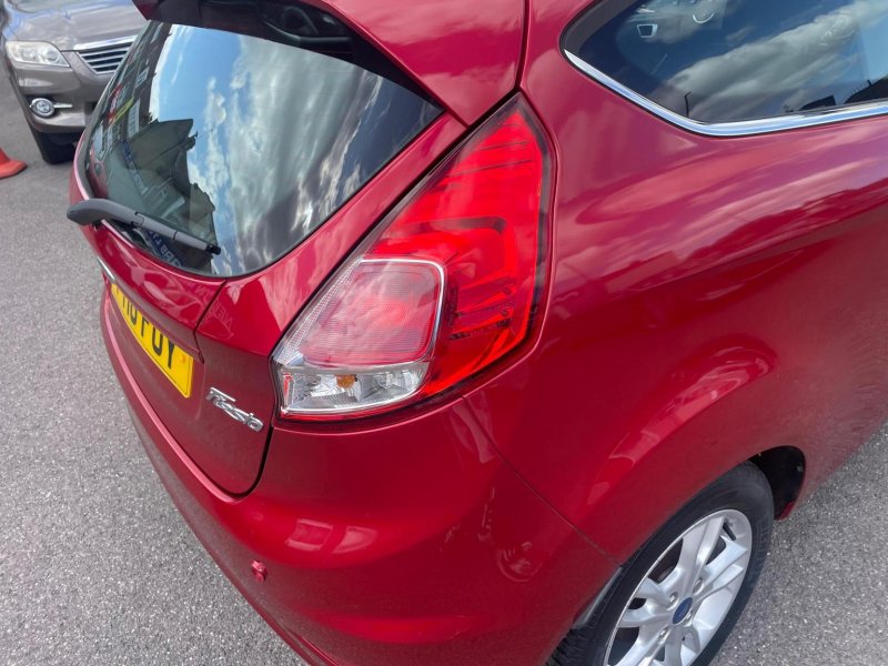 FORD FIESTA